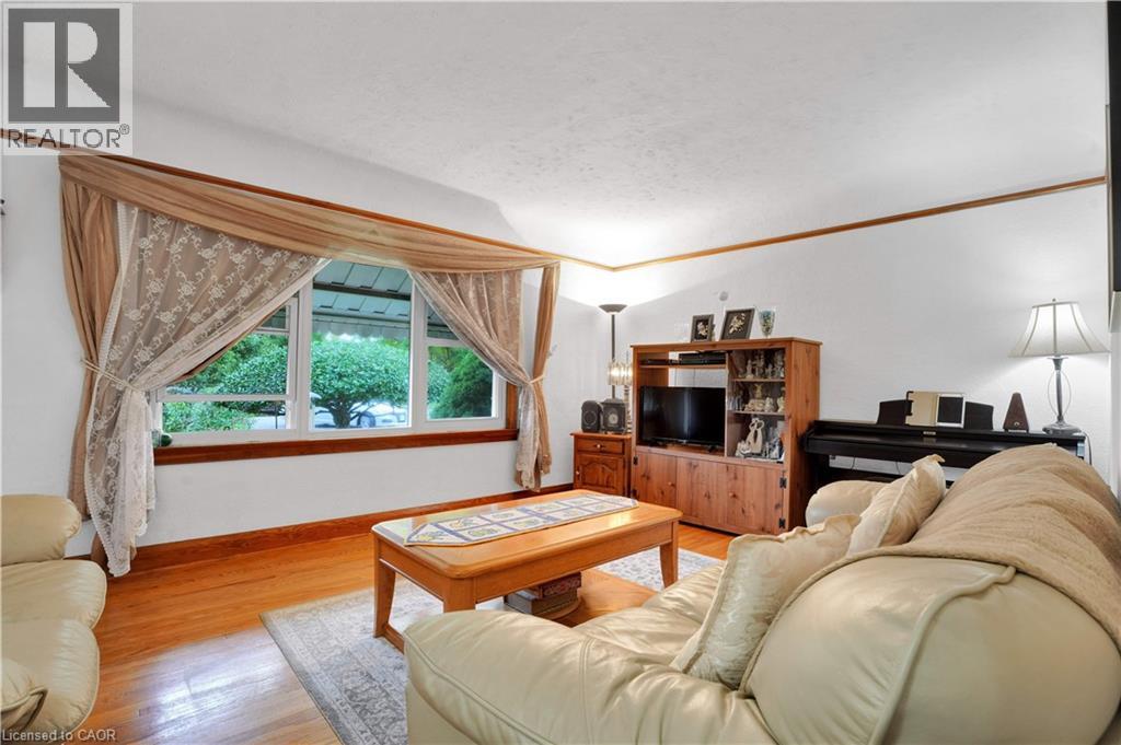 22 Graber Place, Kitchener, Ontario  N2A 1G8 - Photo 5 - 40815505
