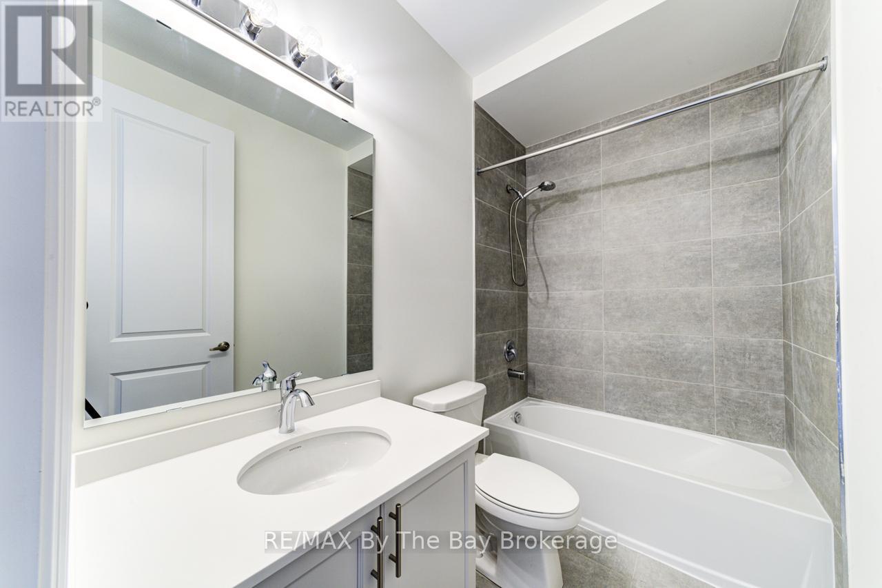 15 Sun Valley Avenue, Wasaga Beach, Ontario  L9Z 0N6 - Photo 12 - S13033342