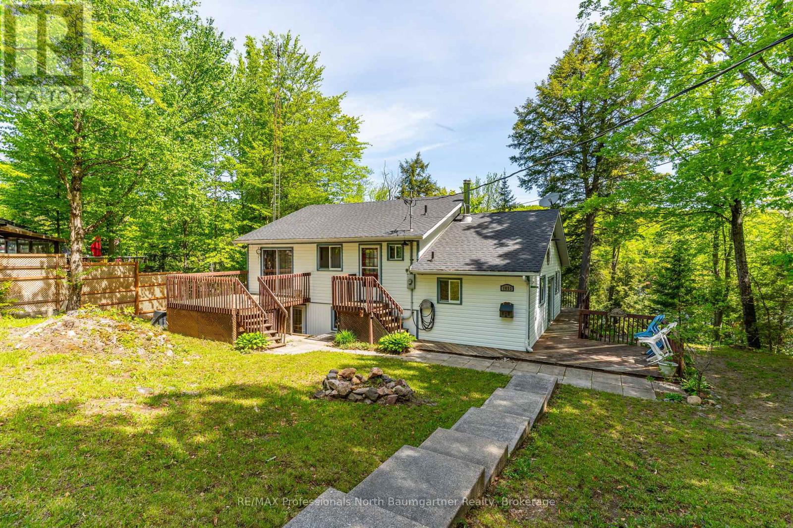 1053 Mink Road, Dysart Et Al, Ontario  K0M 1S0 - Photo 2 - X13034386