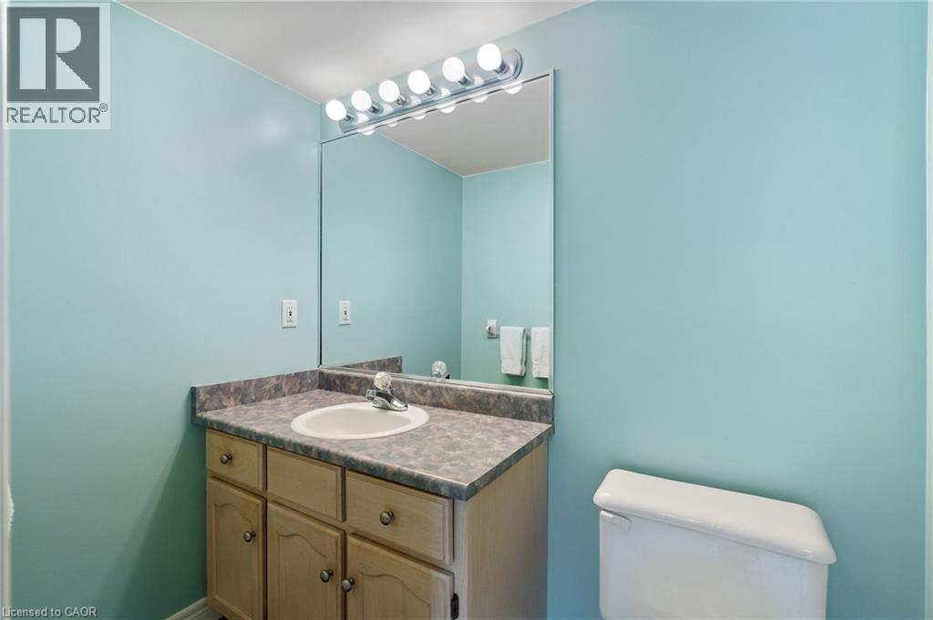 85 Edgewater Drive Unit# 10, Stoney Creek, Ontario  L8E 4Z2 - Photo 8 - 40823740