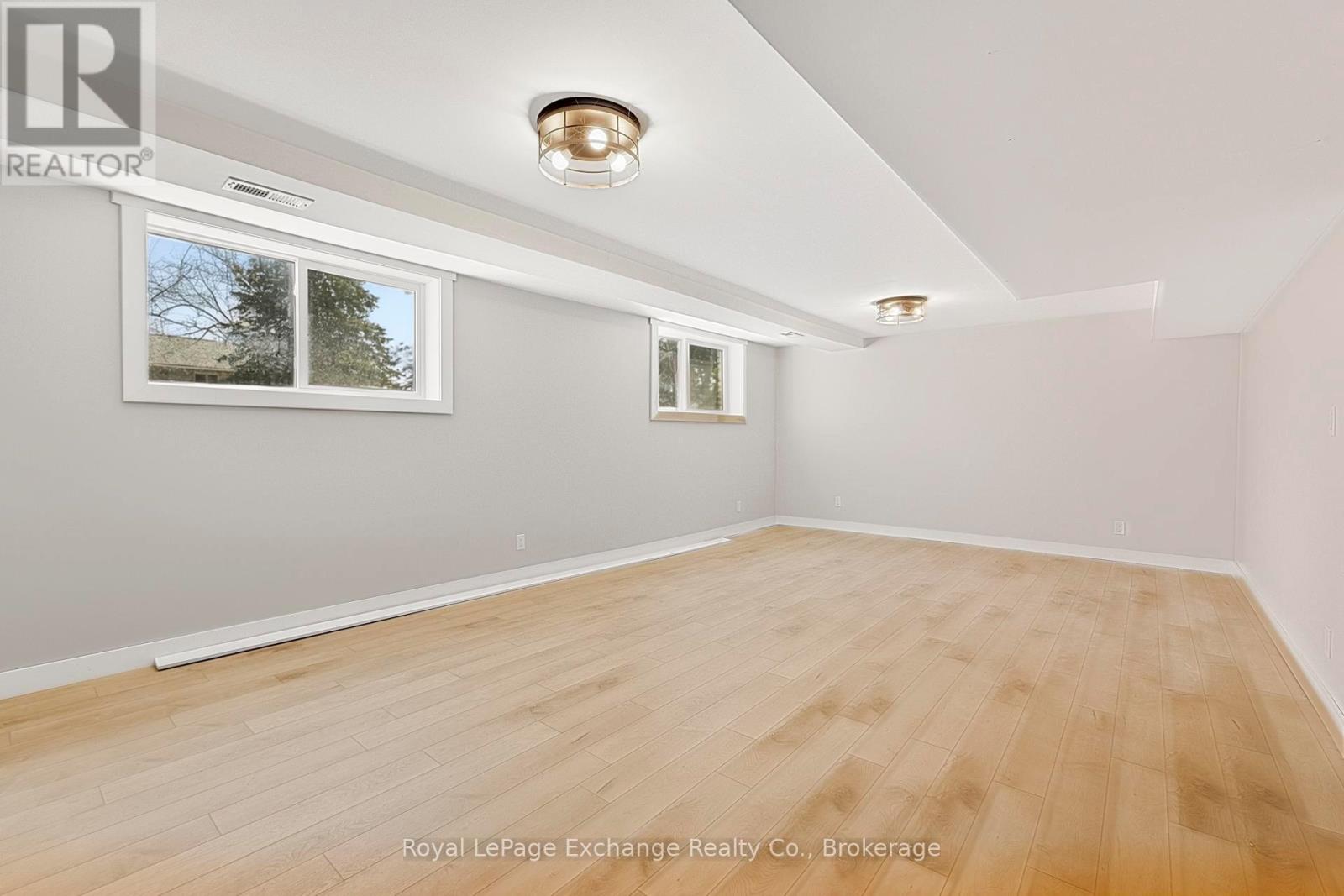 34 Queen Avenue, Bluewater, Ontario  N0M 1J0 - Photo 38 - X13038540