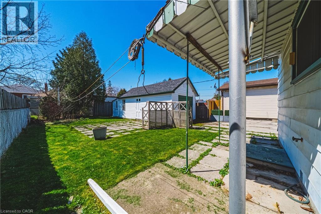 28 Munn Street, Hamilton, Ontario  L8V 1J9 - Photo 21 - 40822477