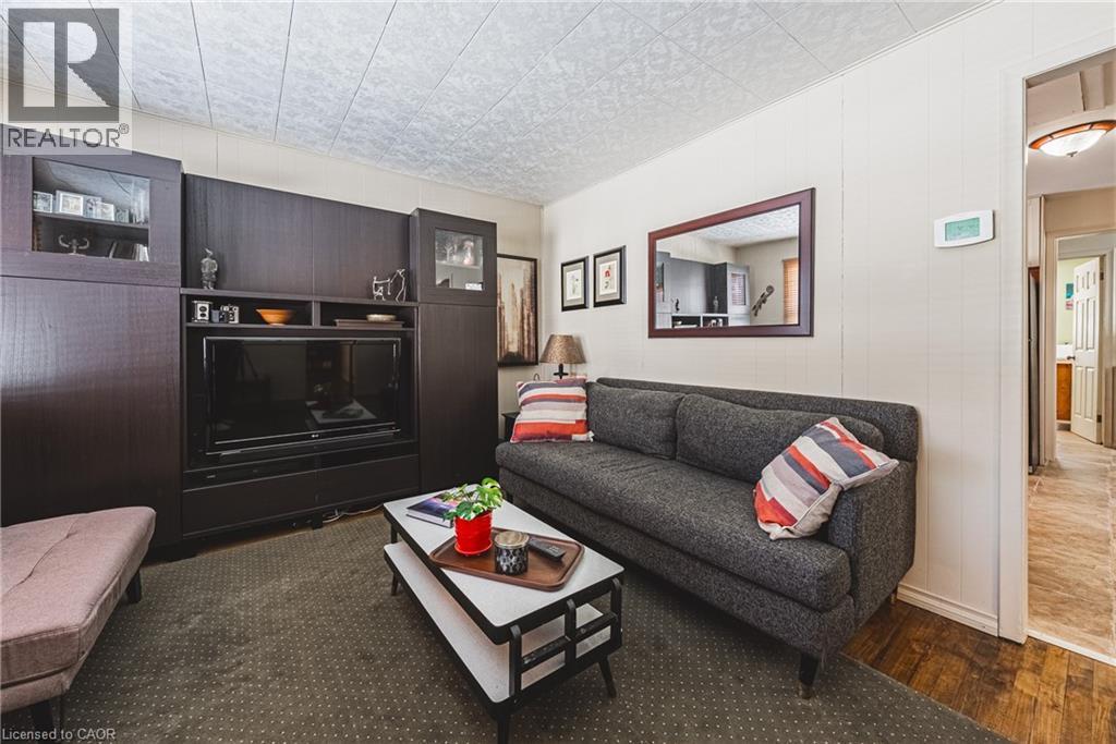 28 Munn Street, Hamilton, Ontario  L8V 1J9 - Photo 5 - 40822477
