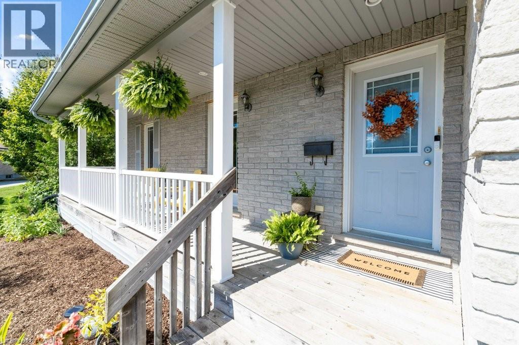 395 Bell Street, Palmerston, Ontario  N0G 2P0 - Photo 3 - 40823654
