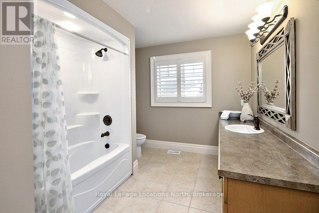 110 John Watt Way, Blue Mountains, Ontario  N0H 2P0 - Photo 21 - X13040952