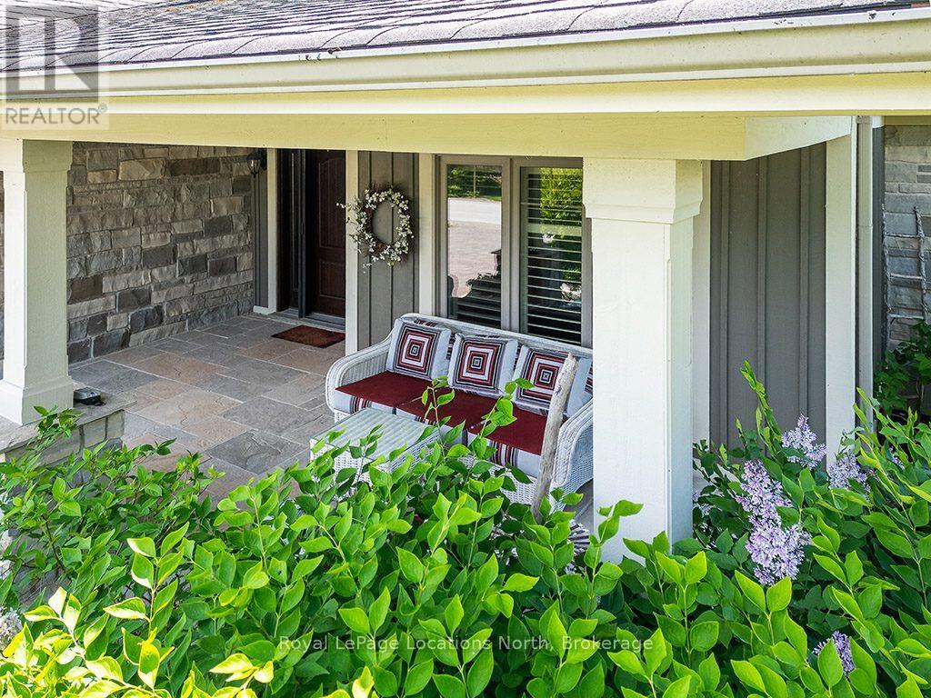 110 John Watt Way, Blue Mountains, Ontario  N0H 2P0 - Photo 3 - X13040952