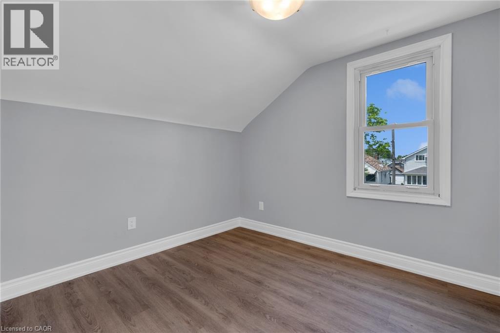 27 Lasalle Street, Welland, Ontario  L3B 4J5 - Photo 11 - 40823674