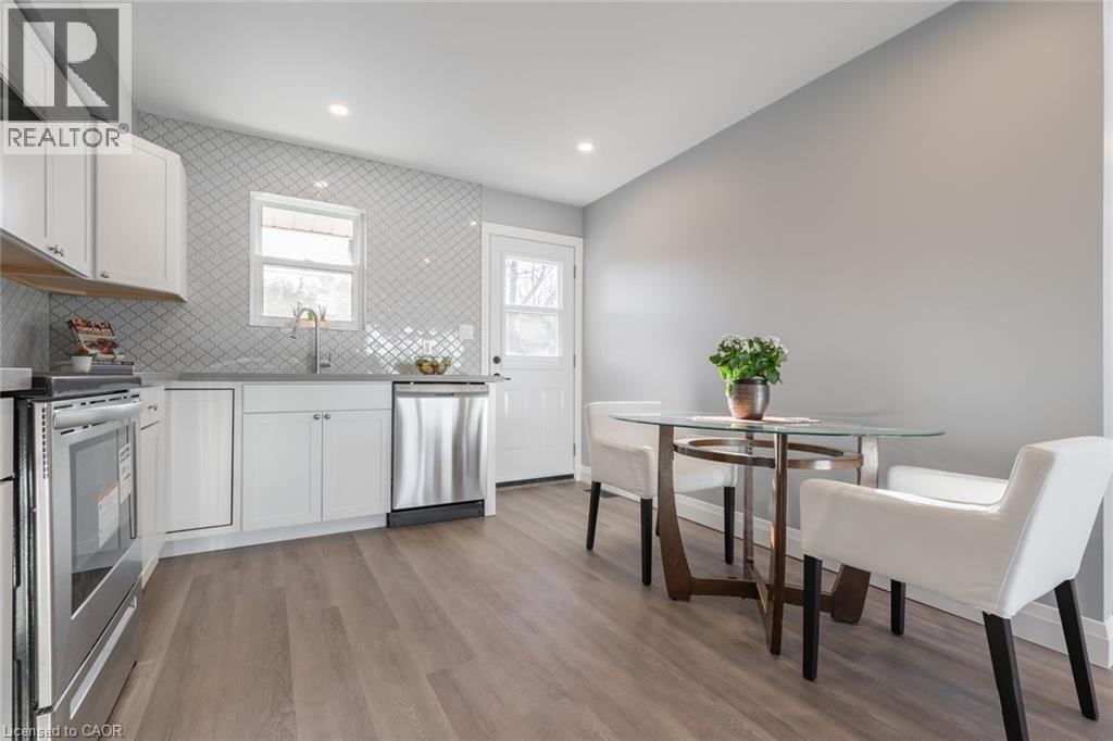 58 Sandalwood Avenue, Hamilton, Ontario  L8T 2E3 - Photo 10 - 40824359