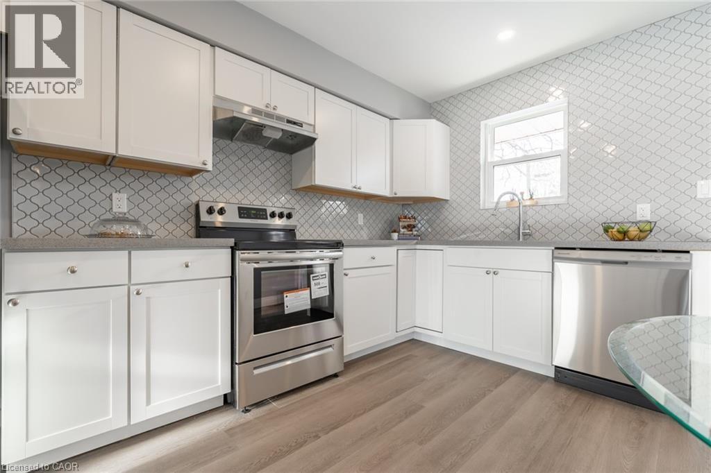 58 Sandalwood Avenue, Hamilton, Ontario  L8T 2E3 - Photo 11 - 40824359