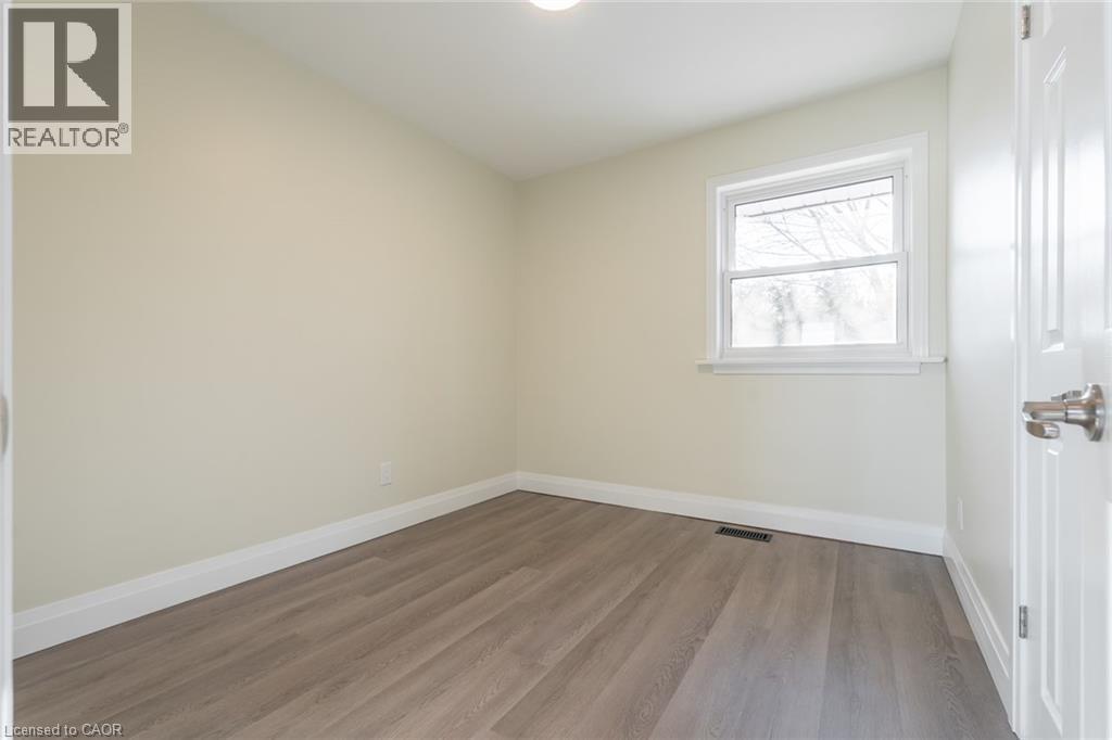 58 Sandalwood Avenue, Hamilton, Ontario  L8T 2E3 - Photo 17 - 40824359