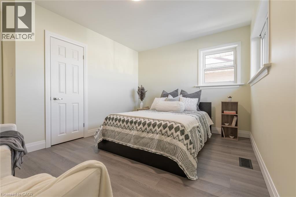 58 Sandalwood Avenue, Hamilton, Ontario  L8T 2E3 - Photo 20 - 40824359