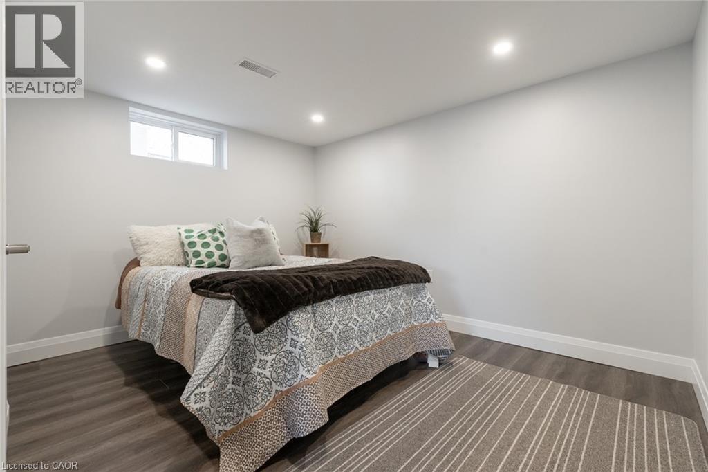 58 Sandalwood Avenue, Hamilton, Ontario  L8T 2E3 - Photo 36 - 40824359