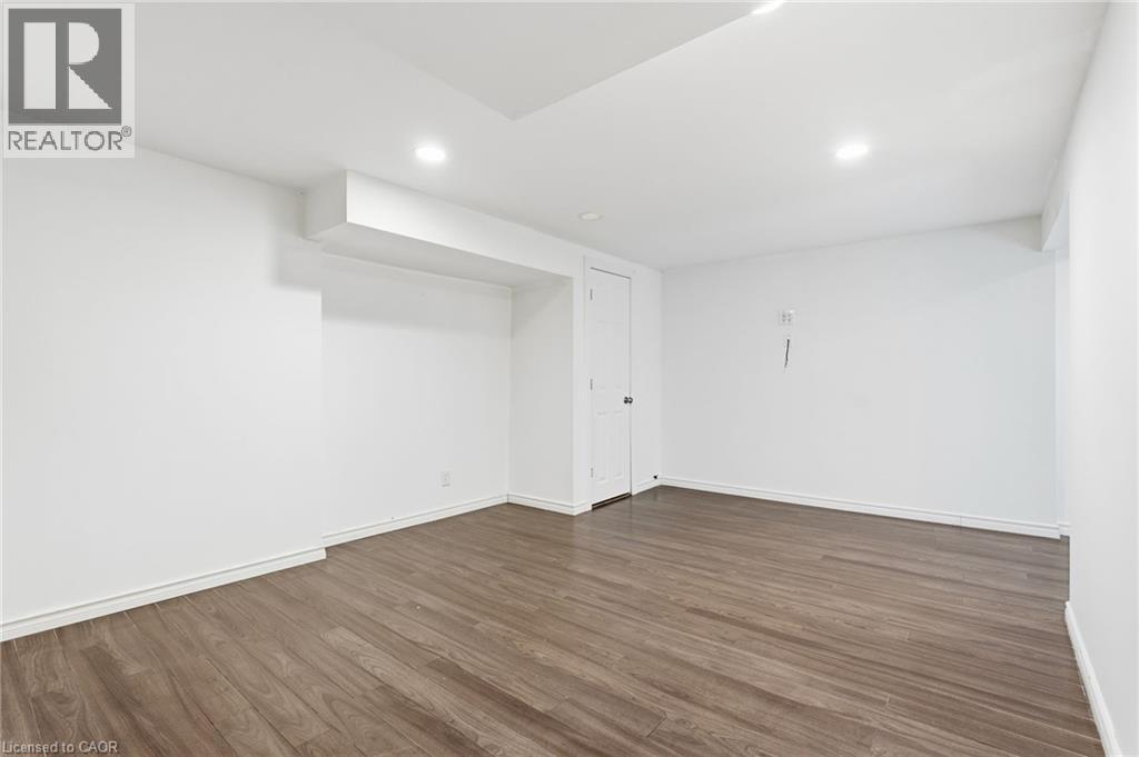 352 East 28th Street, Hamilton, Ontario  L8V 3J6 - Photo 38 - 40824561