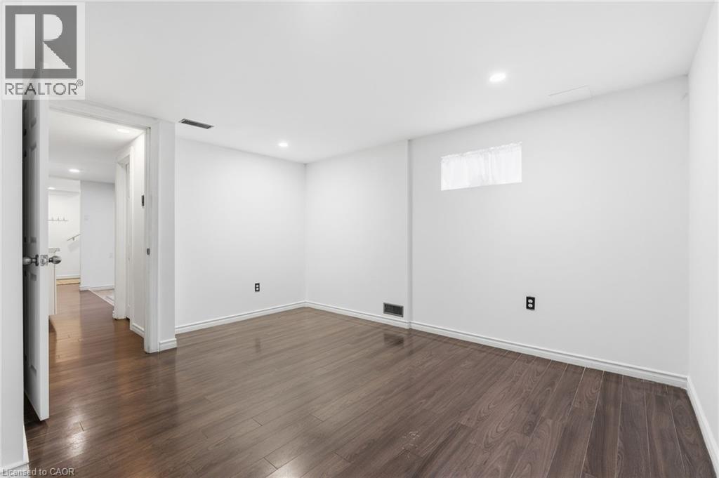 352 East 28th Street, Hamilton, Ontario  L8V 3J6 - Photo 43 - 40824561