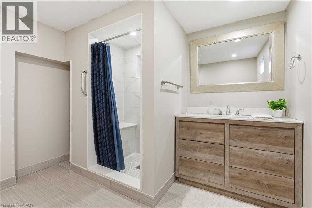 352 East 28th Street, Hamilton, Ontario  L8V 3J6 - Photo 46 - 40824561