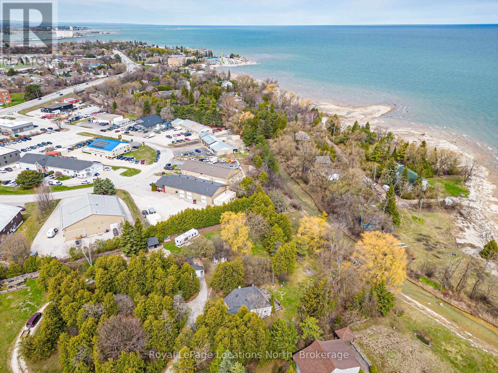 21 Eva Crescent, Collingwood, Ontario  L9Y 5R1 - Photo 40 - S13048972