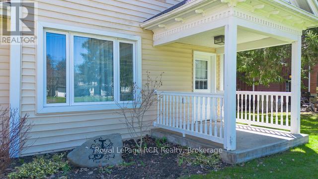 335 Ross Street, Huron-Kinloss, Ontario  N0G 2H0 - Photo 2 - X13050044