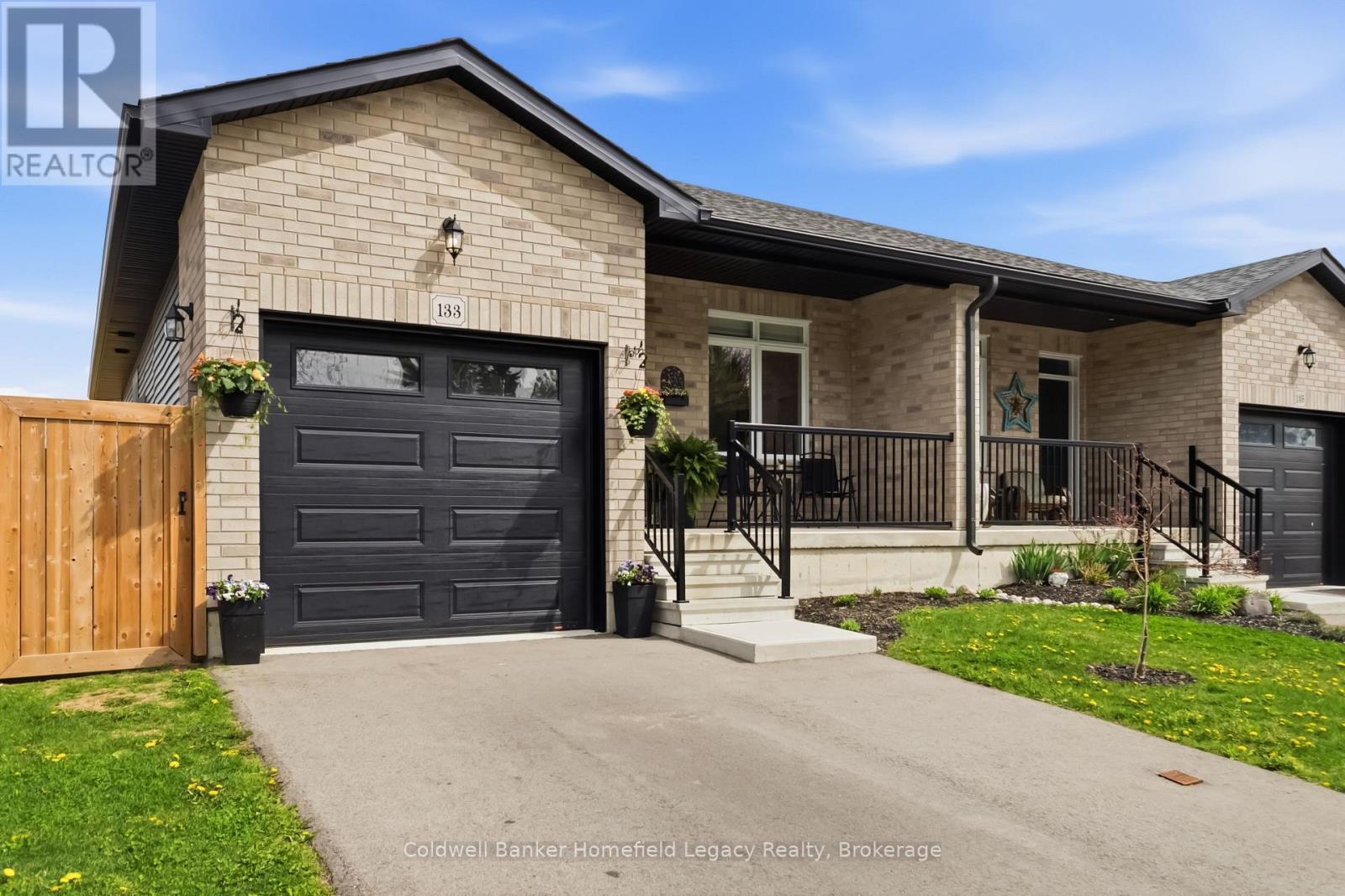133 Egan Avenue, St. Marys, Ontario  N4X 0C4 - Photo 2 - X13053006