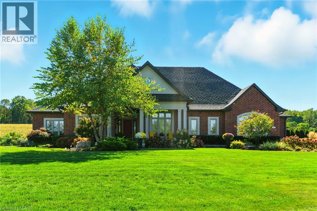41 Shakespeare Road, Dundas, Ontario  L9H 7R5 - Photo 2 - 40824926