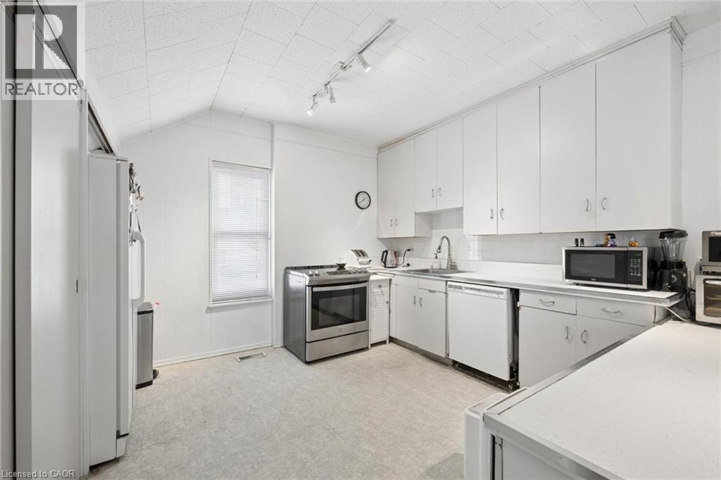 64 Francis Street N, Kitchener, Ontario  N2H 5B5 - Photo 20 - 40823030