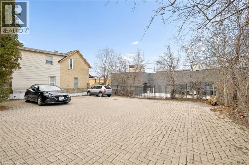 64 Francis Street N, Kitchener, Ontario  N2H 5B5 - Photo 28 - 40823030