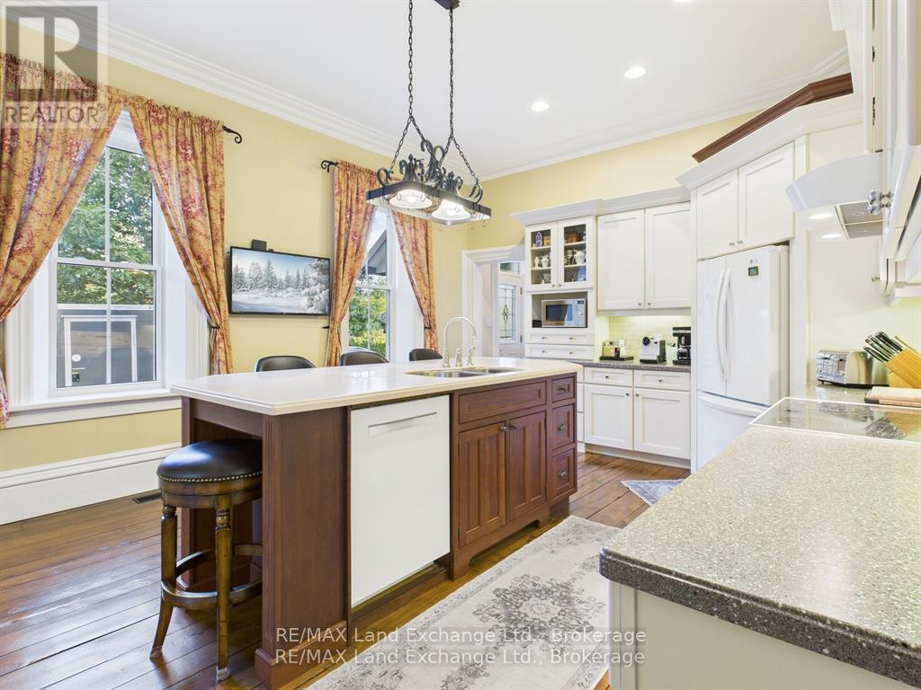 276 Durham Street, Kincardine, Ontario  N2Z 2X9 - Photo 6 - X13059524