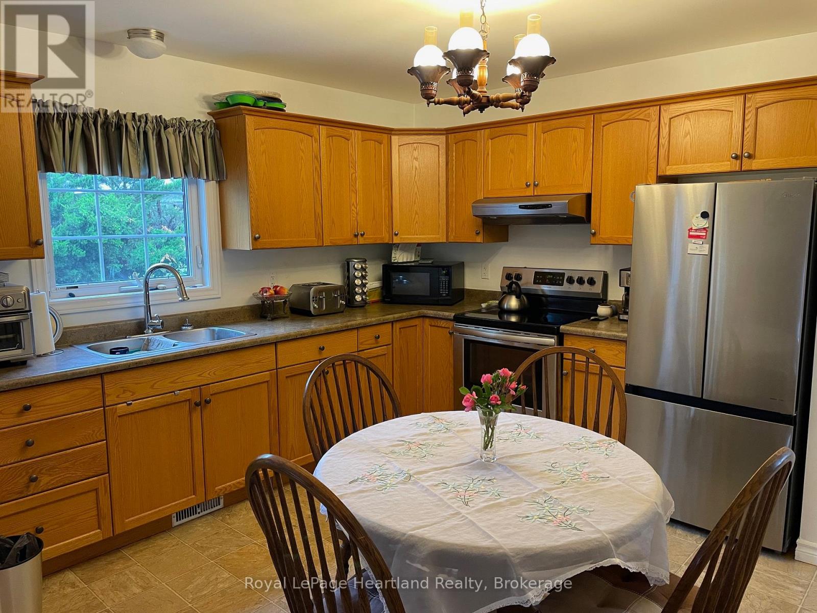 14 Garden Road, Ashfield-Colborne-Wawanosh, Ontario  N7A 3Y3 - Photo 14 - X13059600