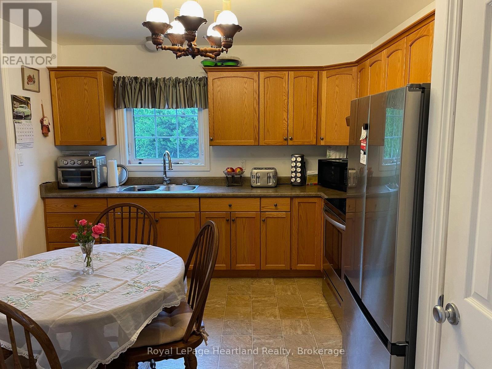 14 Garden Road, Ashfield-Colborne-Wawanosh, Ontario  N7A 3Y3 - Photo 15 - X13059600
