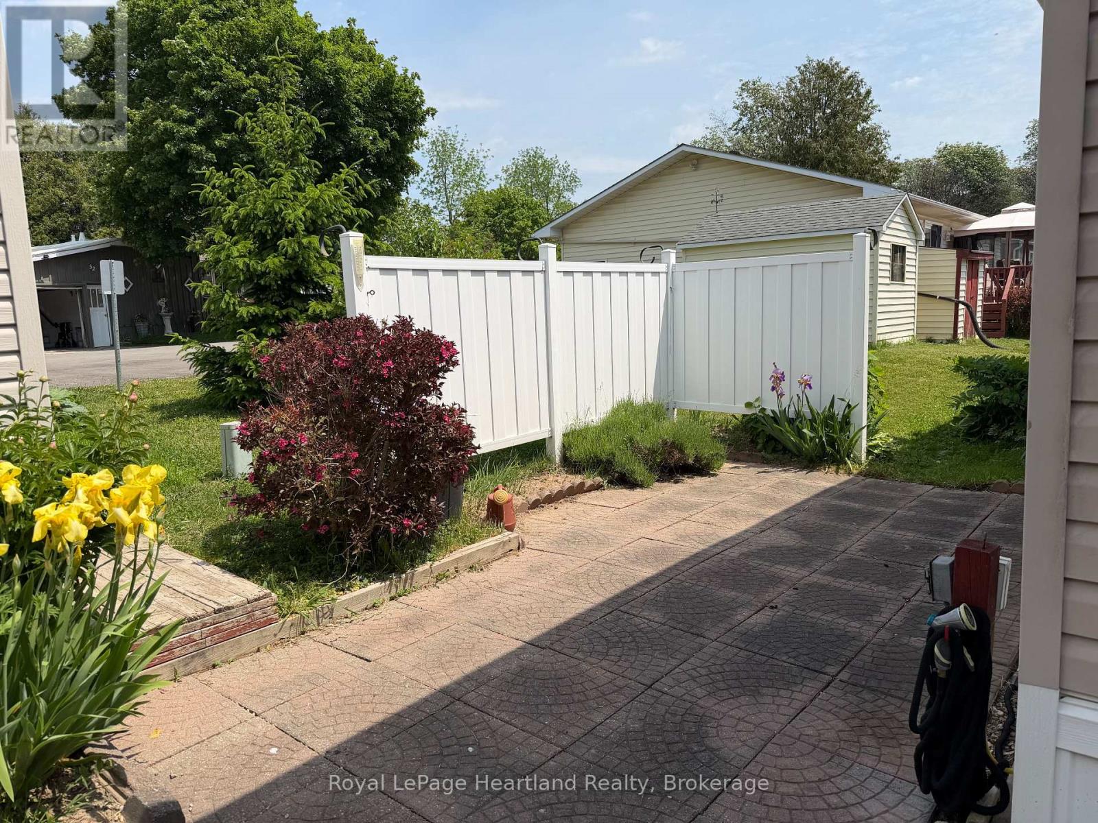 14 Garden Road, Ashfield-Colborne-Wawanosh, Ontario  N7A 3Y3 - Photo 34 - X13059600