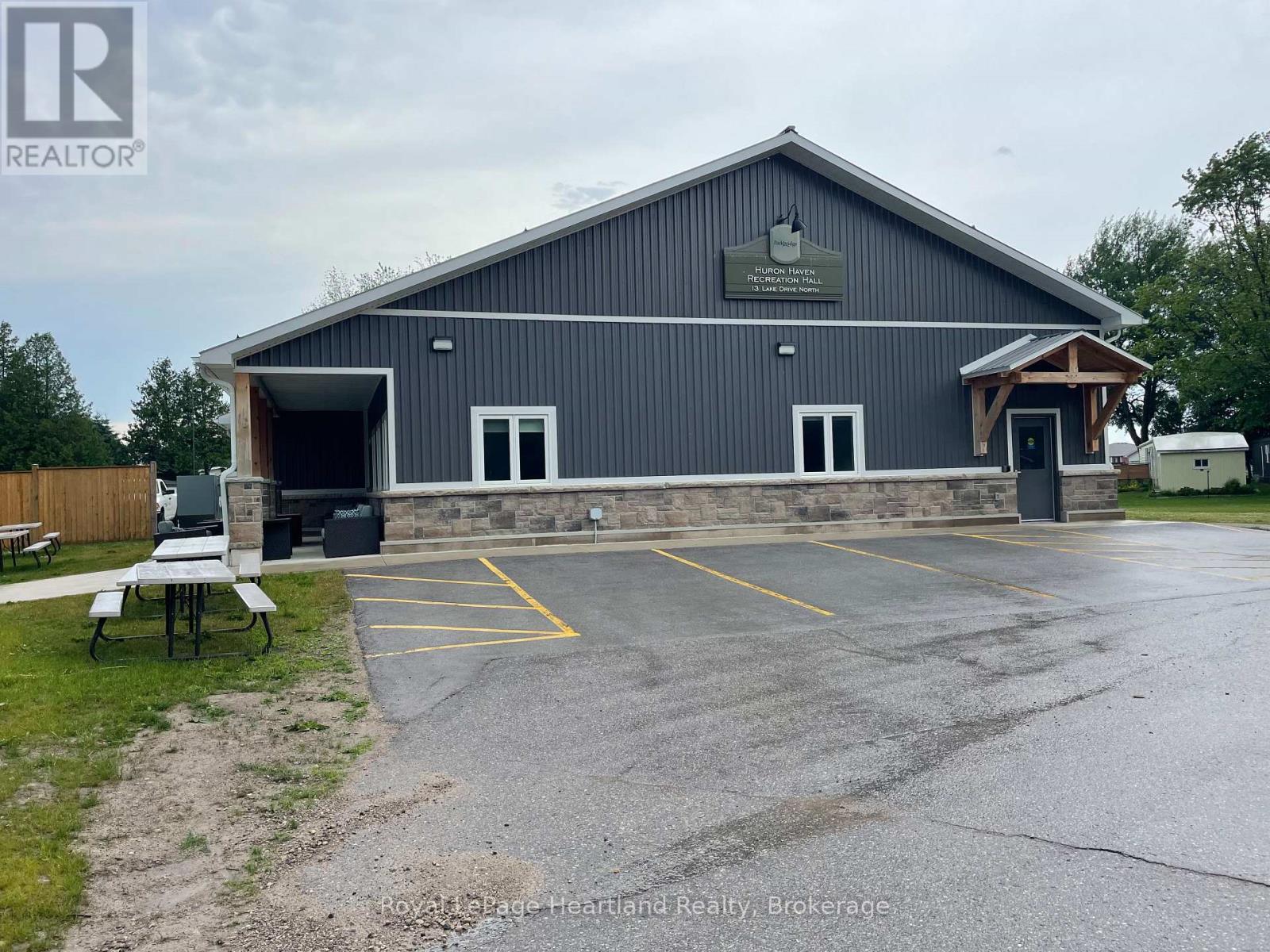 14 Garden Road, Ashfield-Colborne-Wawanosh, Ontario  N7A 3Y3 - Photo 36 - X13059600