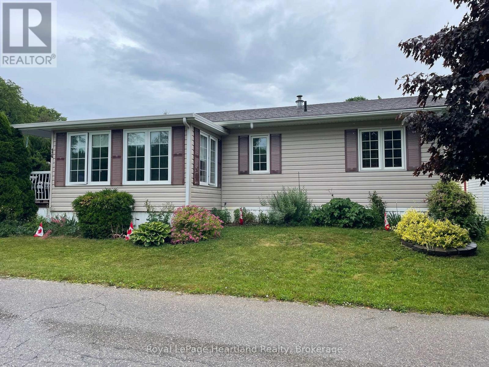 14 Garden Road, Ashfield-Colborne-Wawanosh, Ontario  N7A 3Y3 - Photo 8 - X13059600