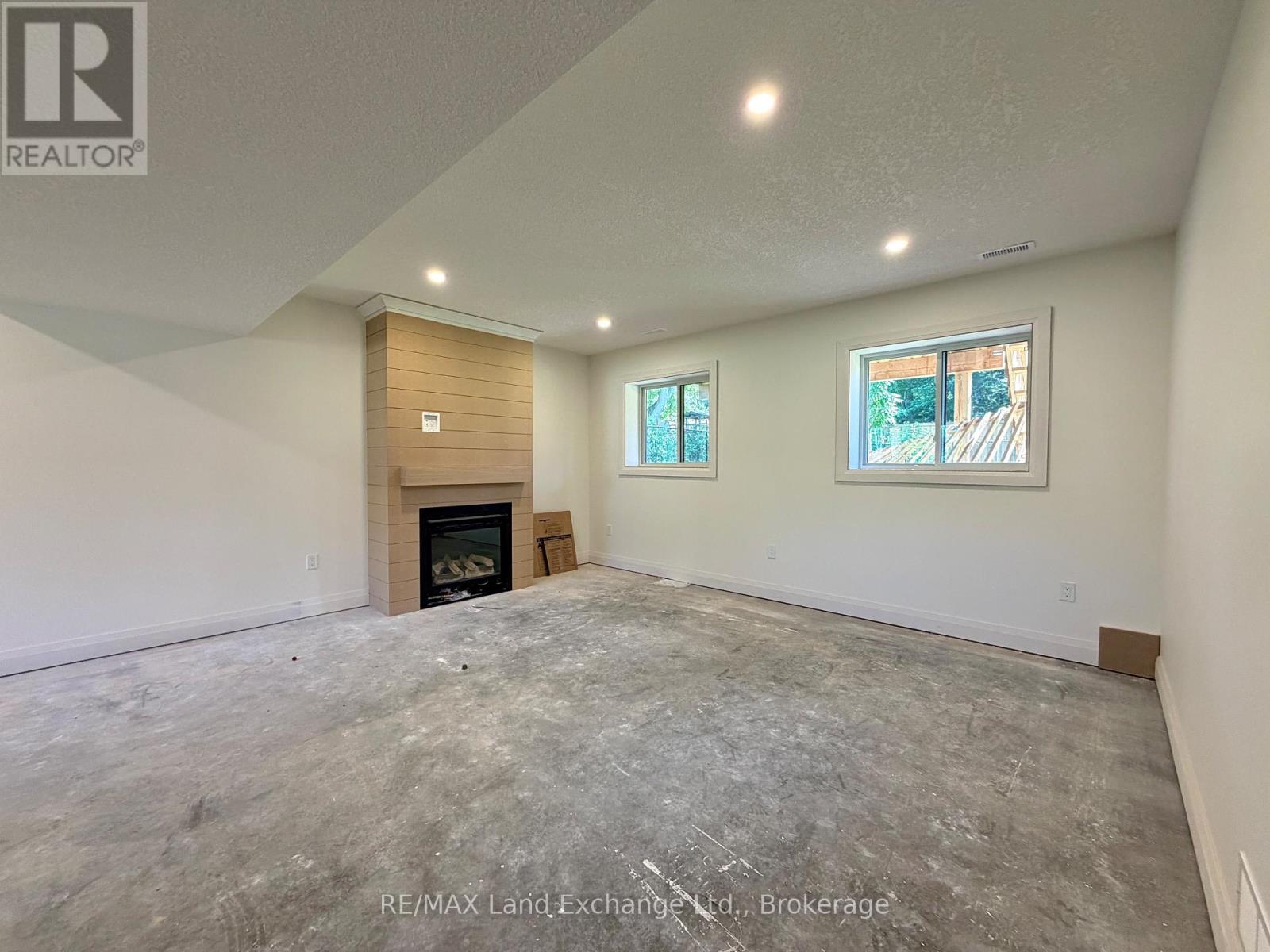 660 Devonshire Road, Saugeen Shores, Ontario  N0H 2C3 - Photo 9 - X13060028