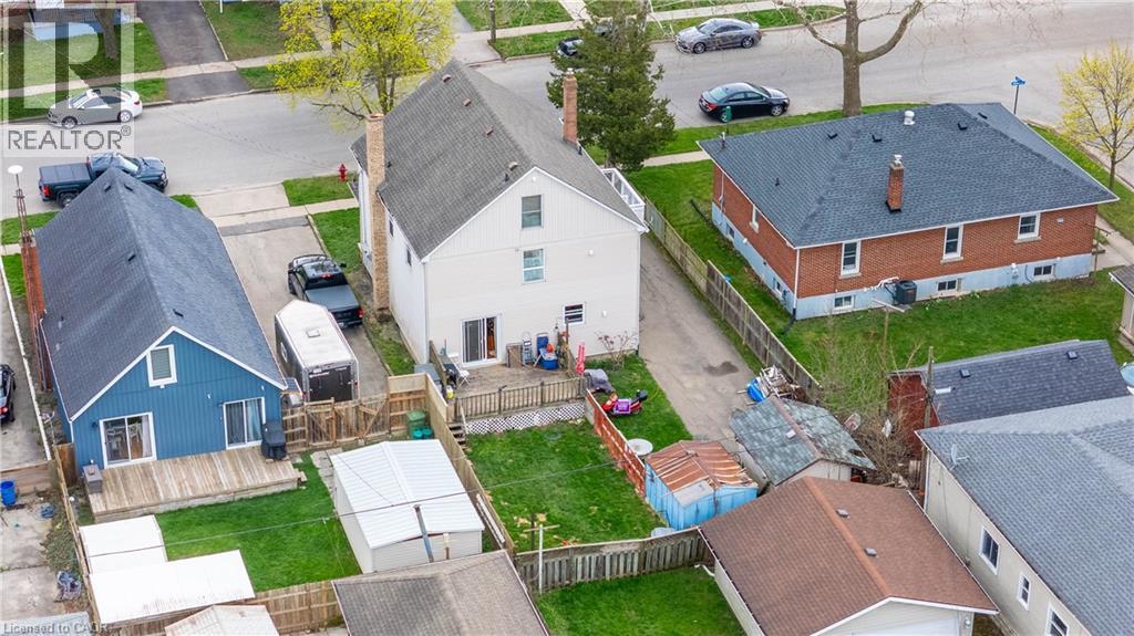 307 S Wallace Avenue S, Welland, Ontario  L3B 1R8 - Photo 11 - 40823281