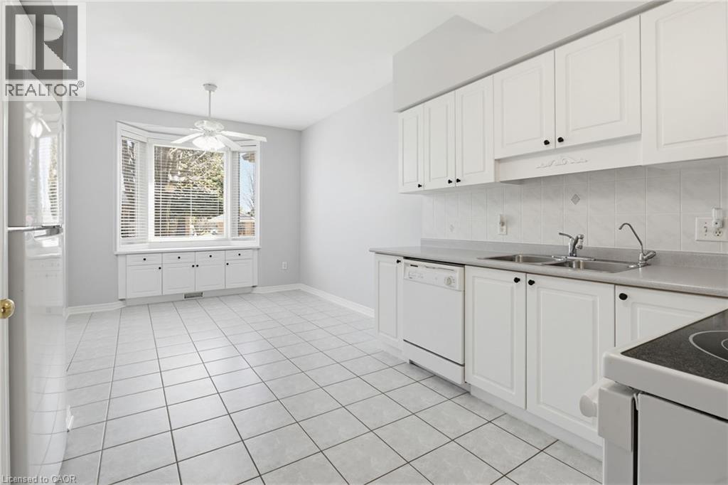 34 Greentrail Drive, Mount Hope, Ontario  L0R 1W0 - Photo 6 - 40824920