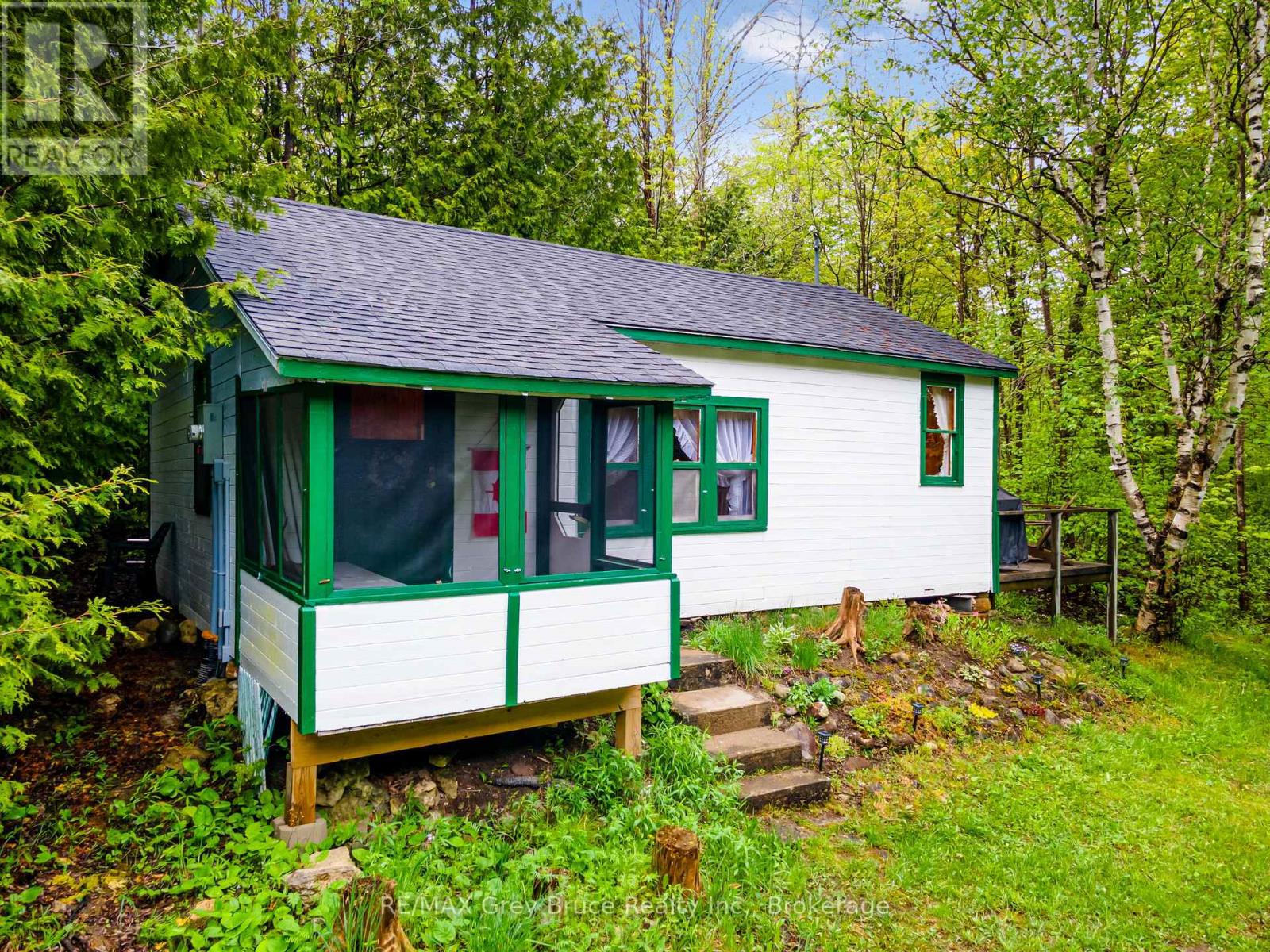 6726 Highway 6, Northern Bruce Peninsula, Ontario  N0H 2R0 - Photo 2 - X13062212