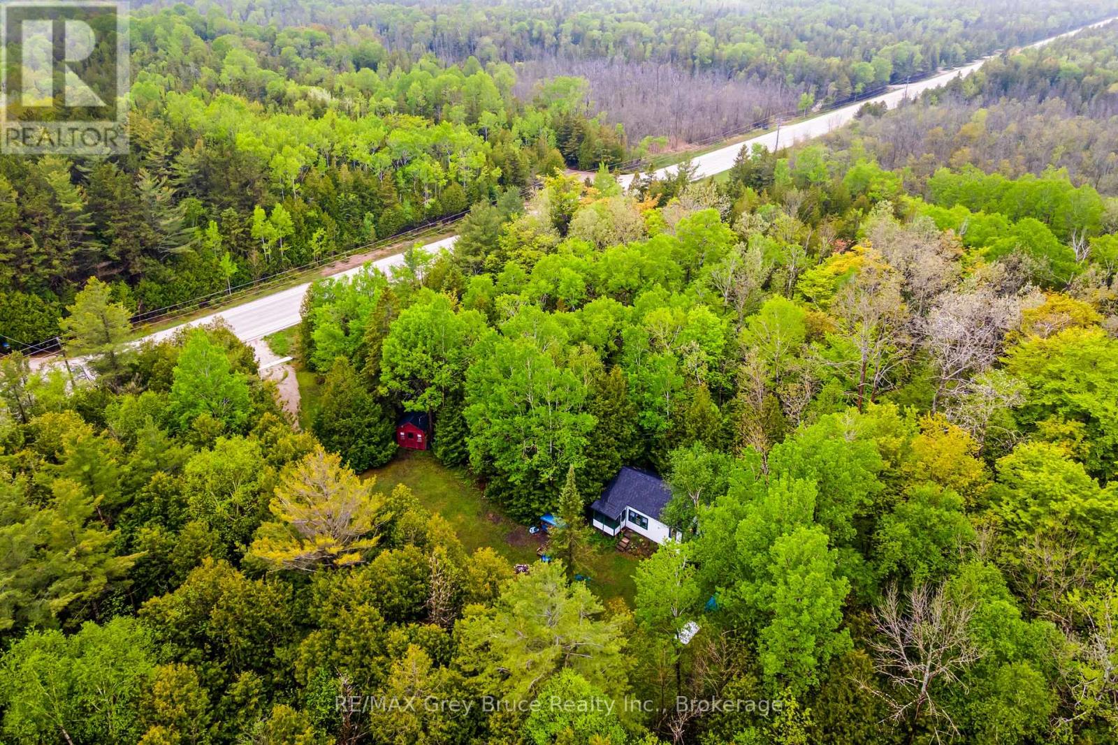 6726 Highway 6, Northern Bruce Peninsula, Ontario  N0H 2R0 - Photo 33 - X13062212