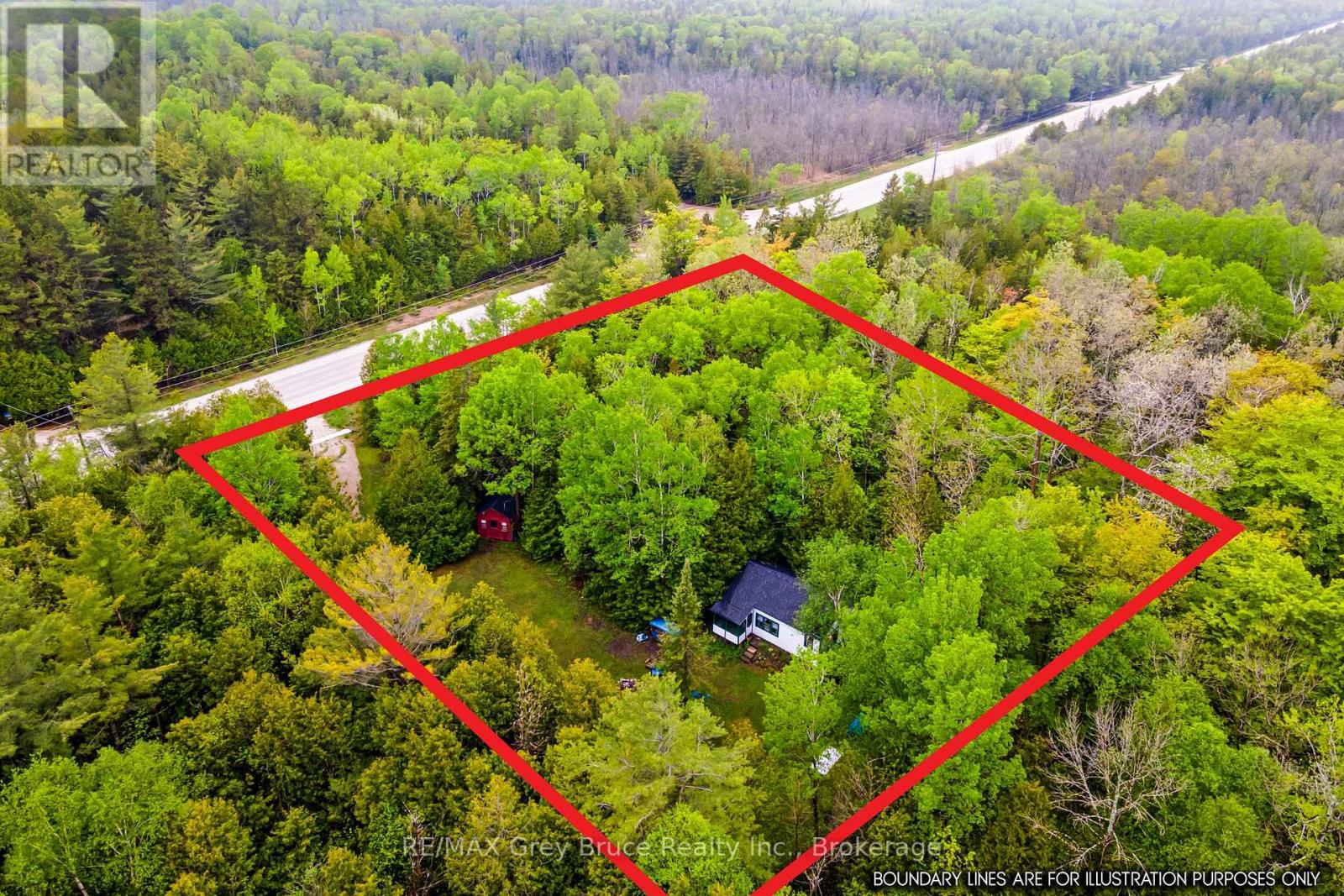 6726 Highway 6, Northern Bruce Peninsula, Ontario  N0H 2R0 - Photo 4 - X13062212
