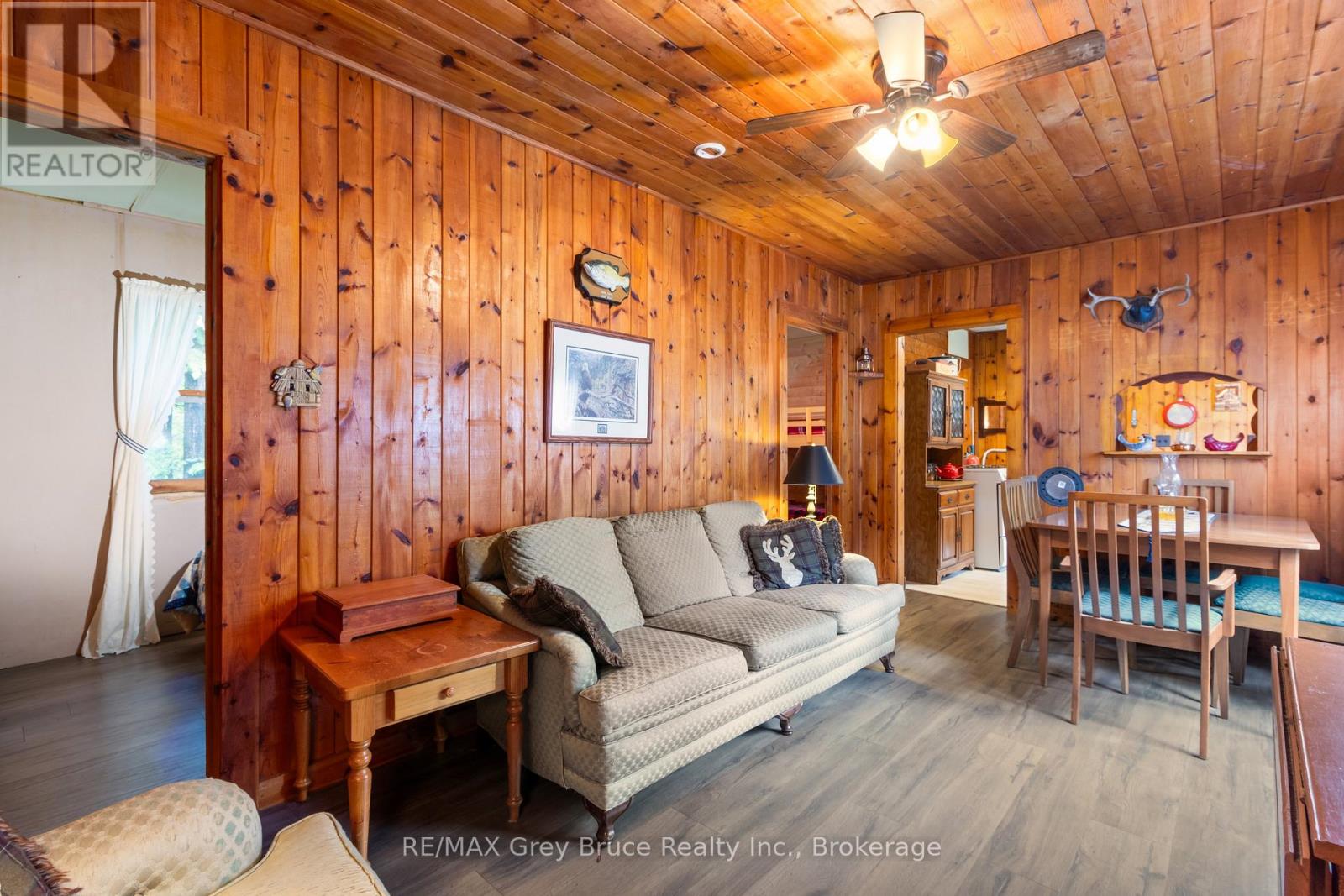 6726 Highway 6, Northern Bruce Peninsula, Ontario  N0H 2R0 - Photo 8 - X13062212