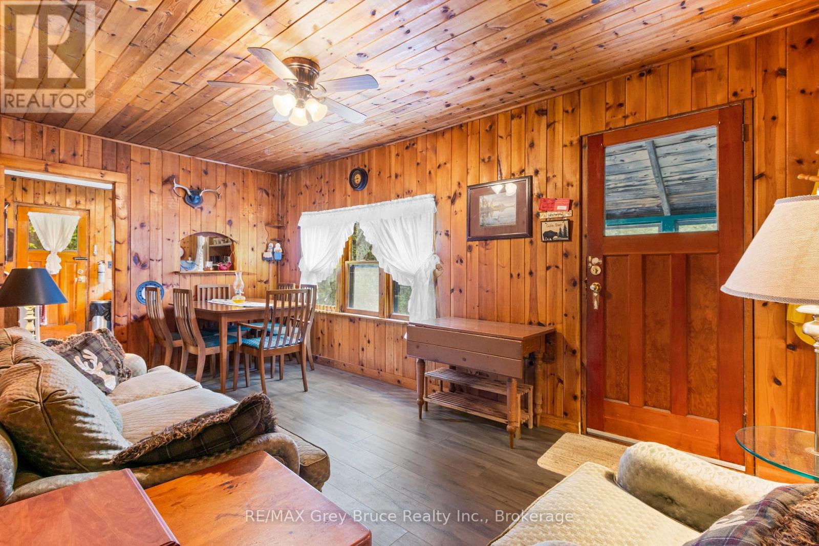6726 Highway 6, Northern Bruce Peninsula, Ontario  N0H 2R0 - Photo 9 - X13062212