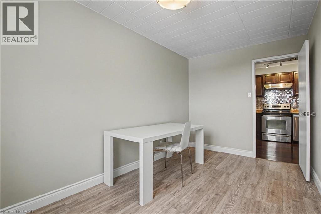 63 Conroy Crescent Unit# 52, Guelph, Ontario  N1G 2V5 - Photo 12 - 40823481