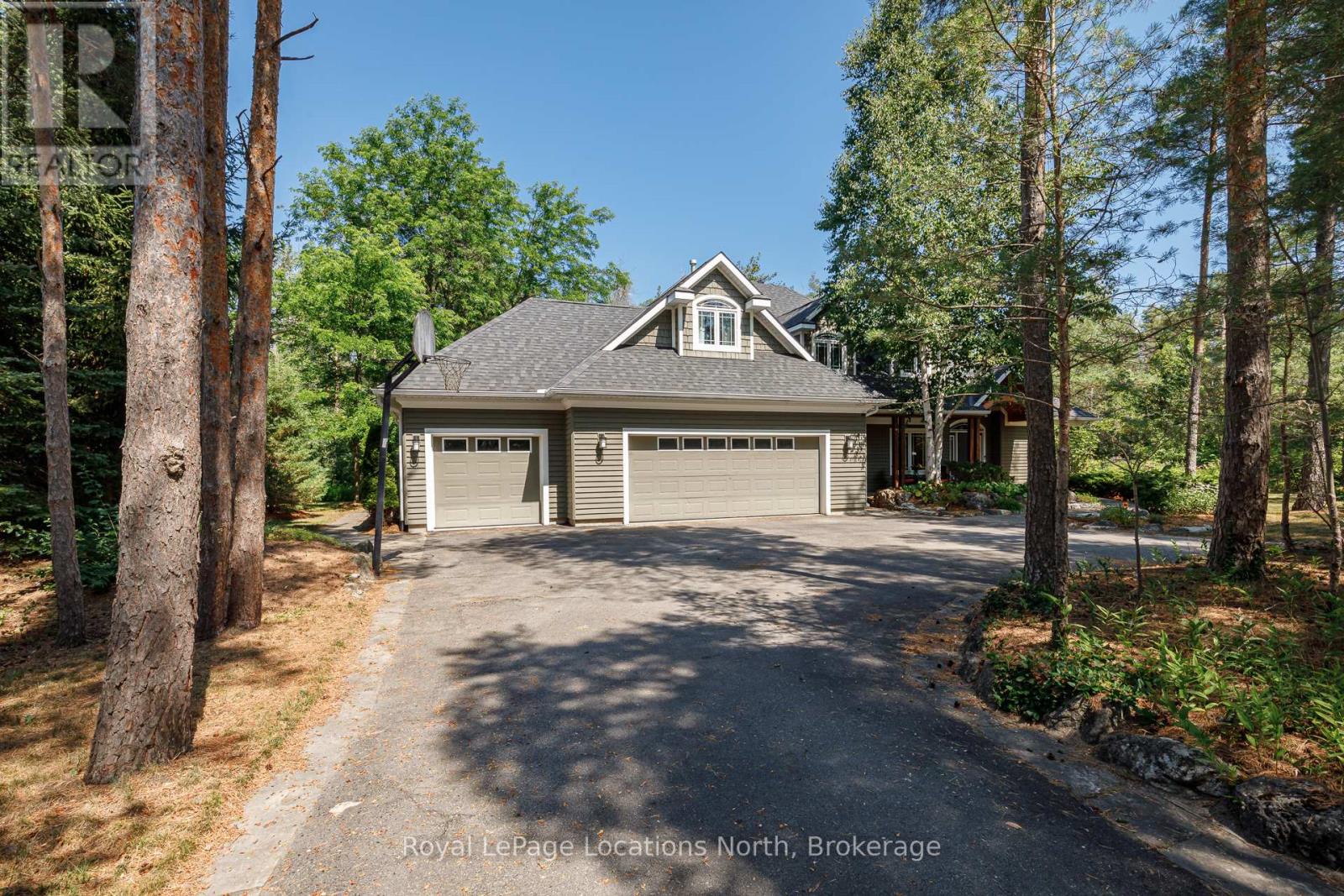 6 Alpine Court, Collingwood, Ontario  L9Y 4W7 - Photo 4 - S13063354