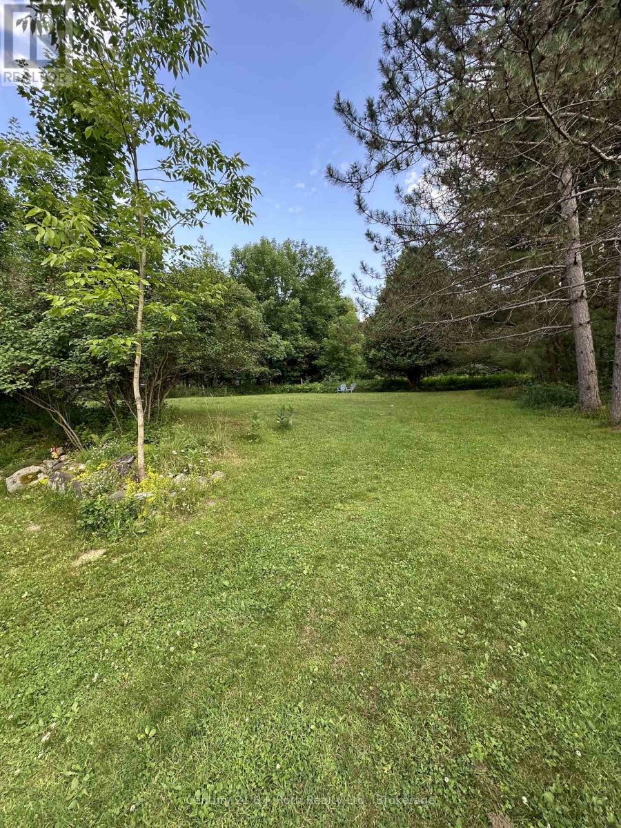 4 Stocking Lane, Huntsville, Ontario  P1H 1V4 - Photo 5 - X13064856