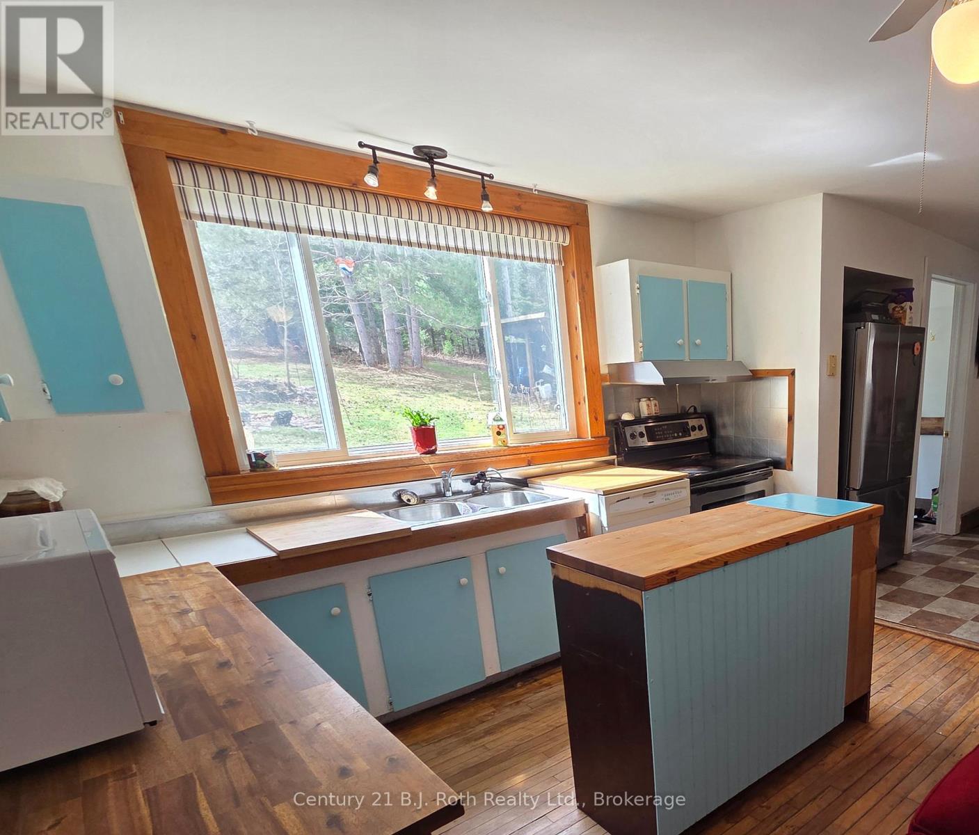 4 Stocking Lane, Huntsville, Ontario  P1H 1V4 - Photo 7 - X13064856