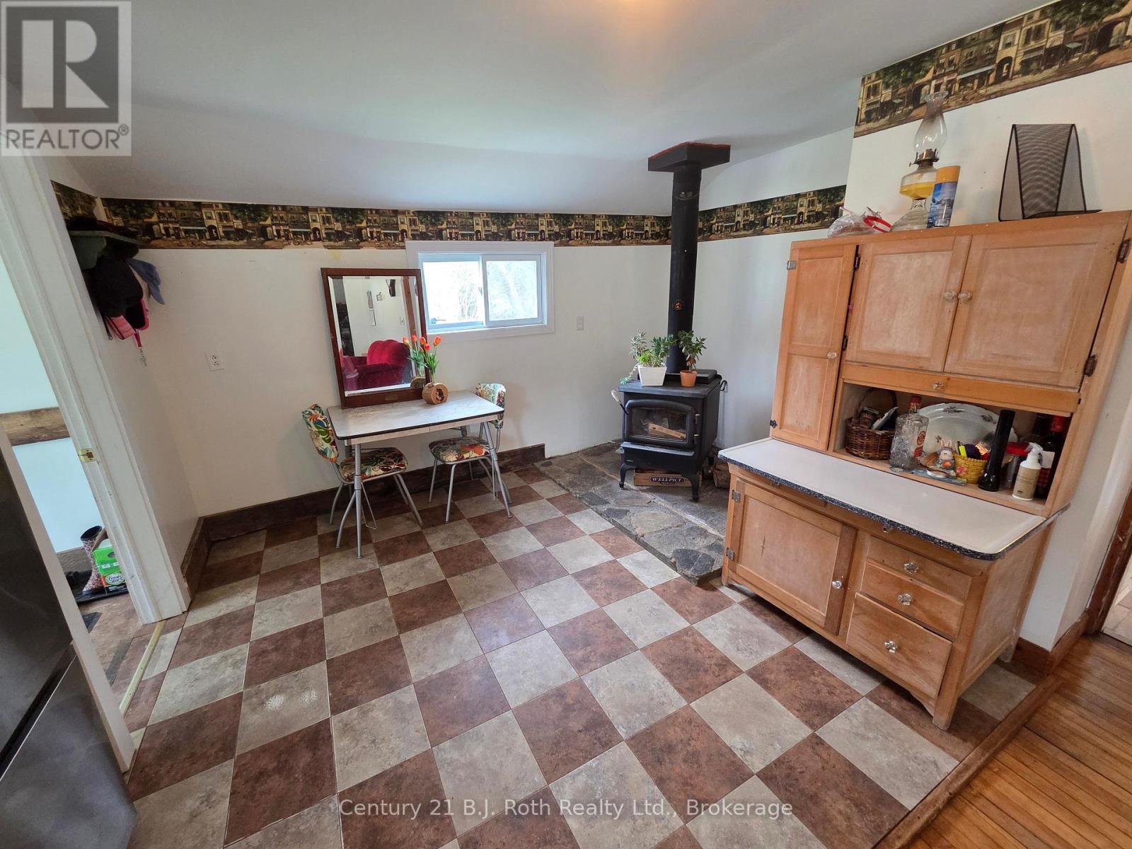 4 Stocking Lane, Huntsville, Ontario  P1H 1V4 - Photo 8 - X13064856