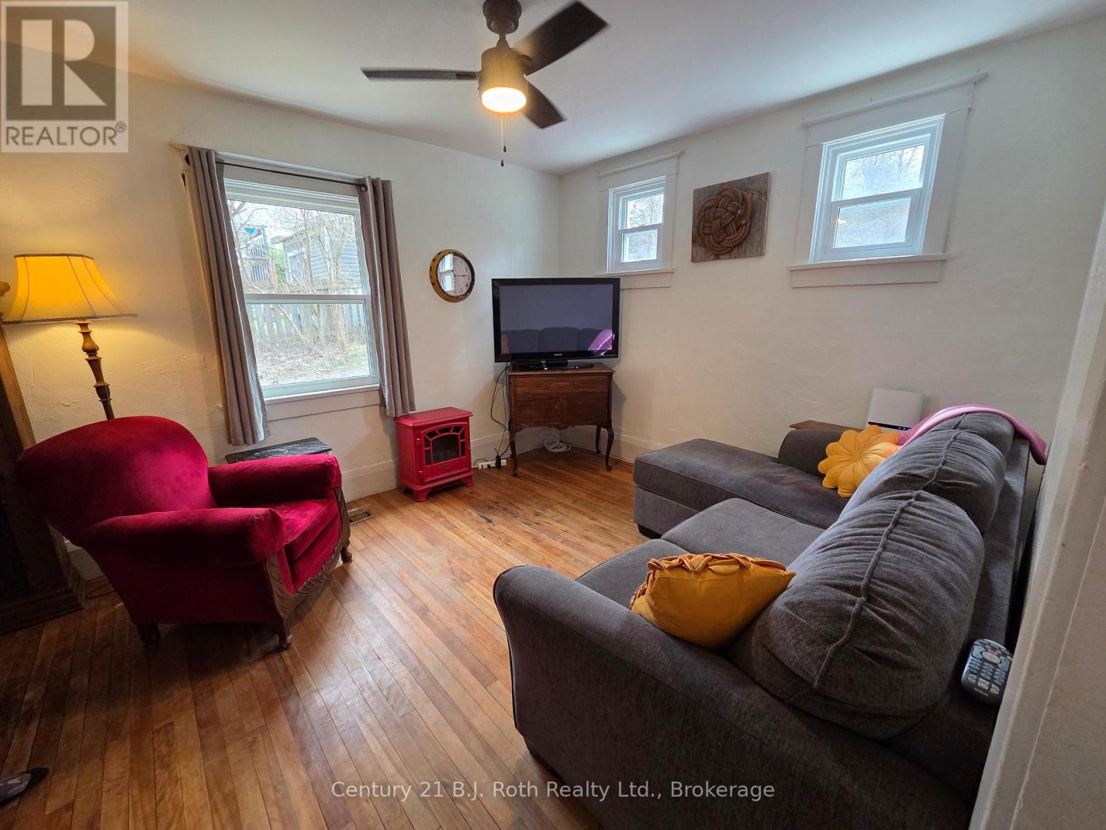 4 Stocking Lane, Huntsville, Ontario  P1H 1V4 - Photo 9 - X13064856