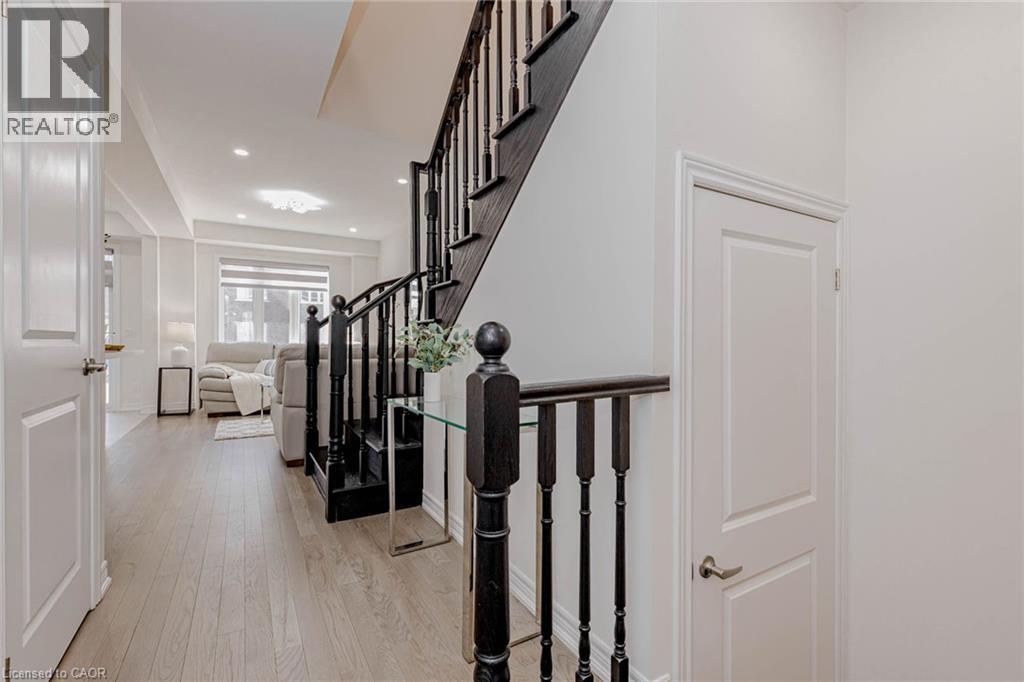 172 Beckview Drive, Kitchener, Ontario  N2R 0S6 - Photo 5 - 40825879