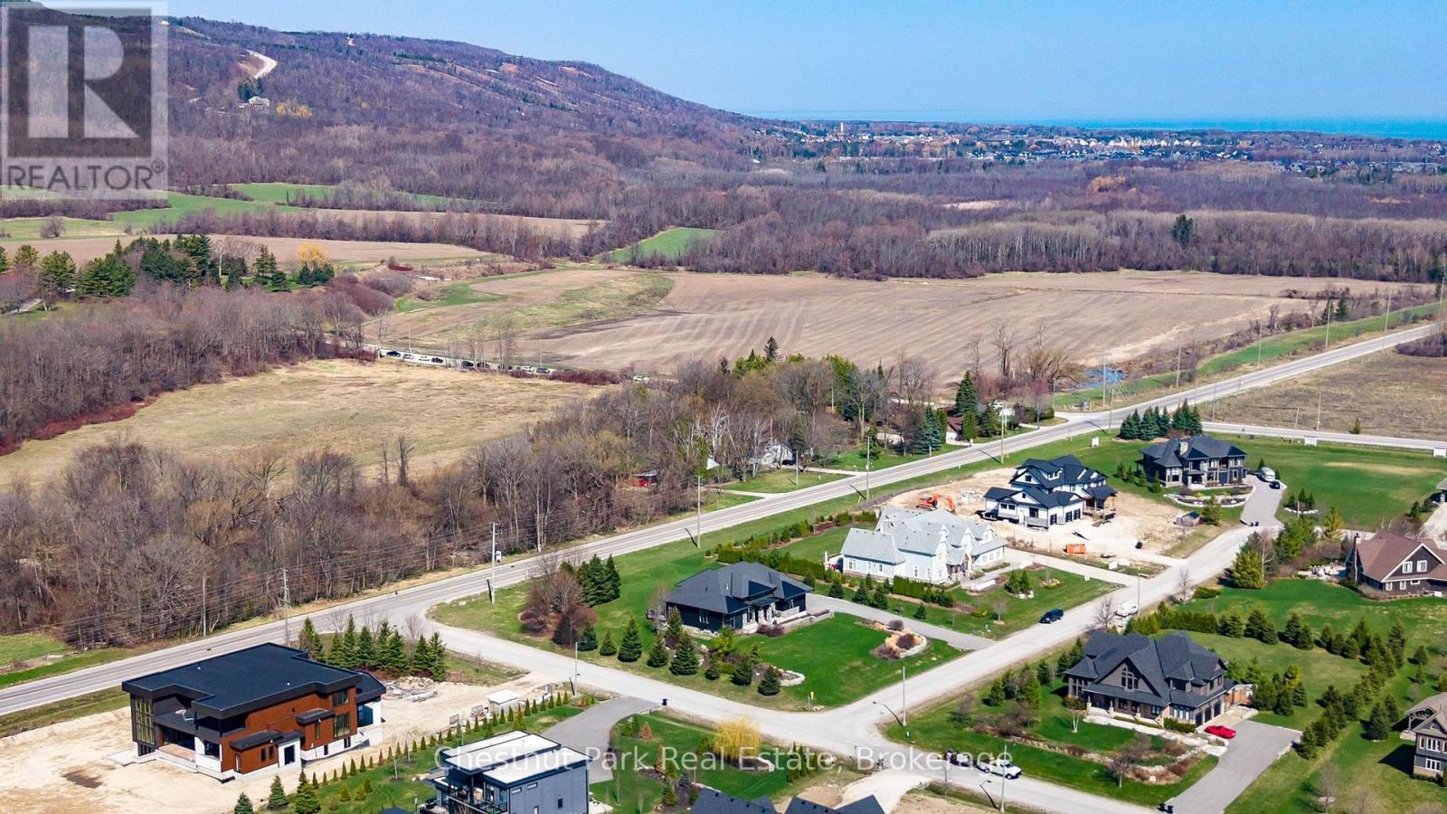 1 Windrose Valley Boulevard, Clearview, Ontario  L9Y 0K2 - Photo 42 - S13065468