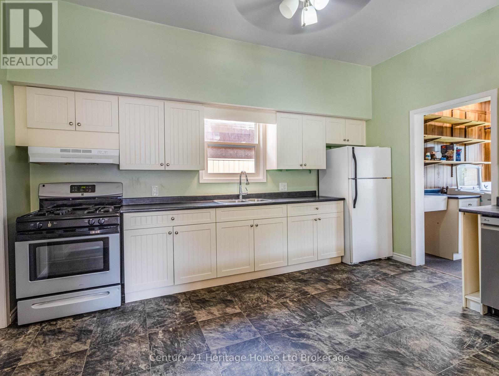552 Hatch Street, Woodstock, Ontario  N4S 1N6 - Photo 14 - X13065580