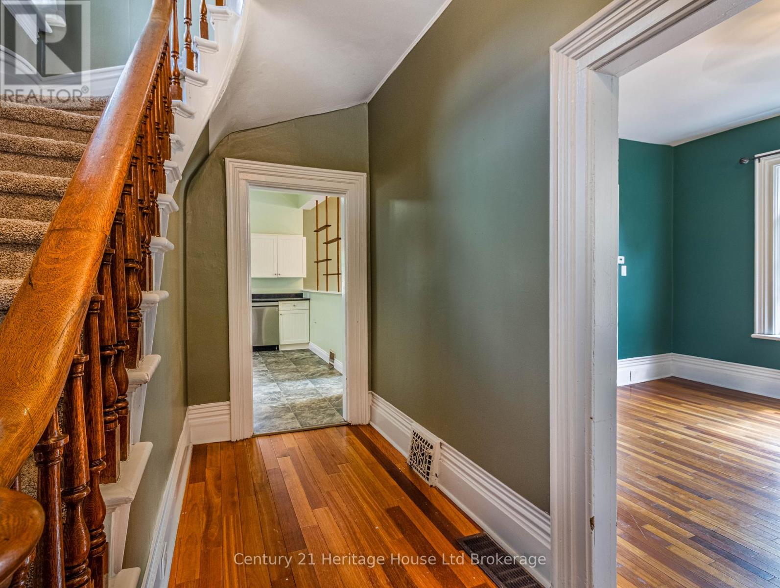 552 Hatch Street, Woodstock, Ontario  N4S 1N6 - Photo 4 - X13065580