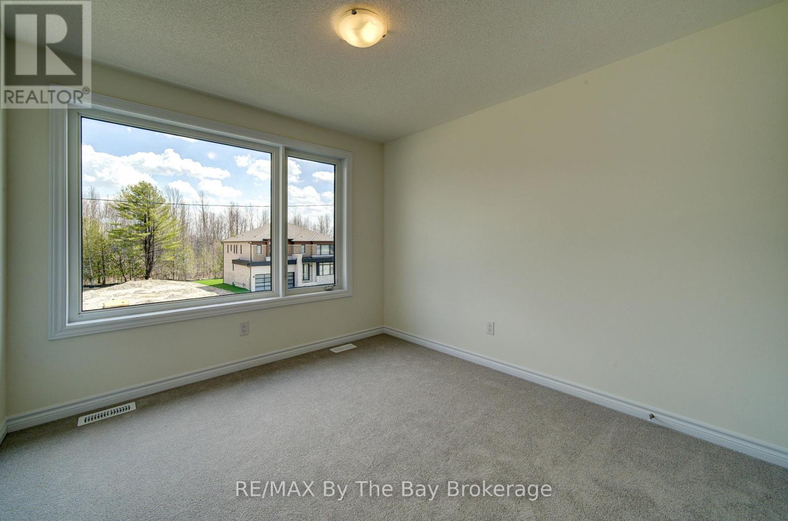 61 Rosanne Circle, Wasaga Beach, Ontario  L9Z 0M8 - Photo 18 - S13066198